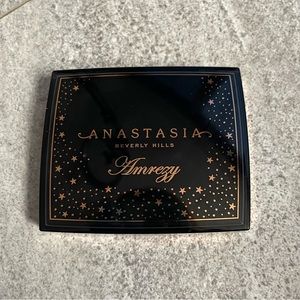 Discontinued! Barely used ABH Amrezy highlighter